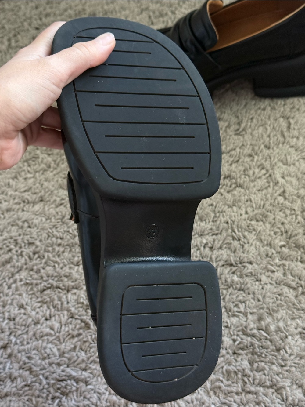 Chunky platform leather loafers - Picture 7 of 8